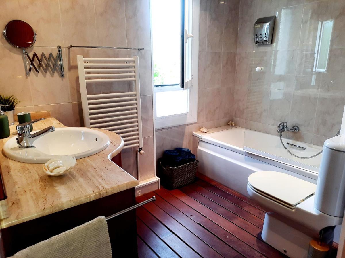 Bright Apartment Near The Beach And Barcelona By Train Масноу Экстерьер фото
