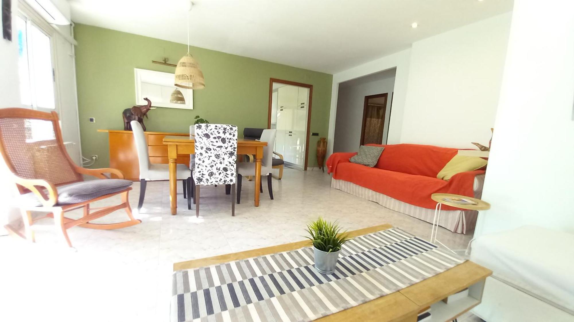 Bright Apartment Near The Beach And Barcelona By Train Масноу Экстерьер фото